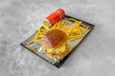 Happy Cheeseburger Menü